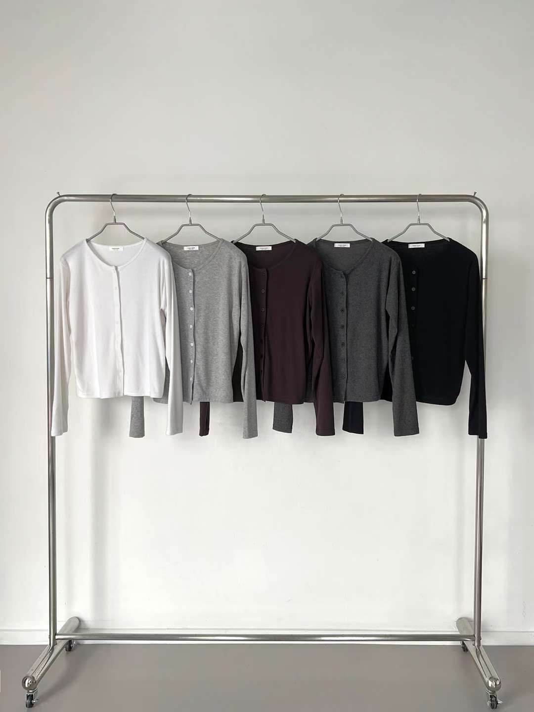 QUEENS MADE韓國直郵㊣女裝新款熱賣推薦時尚真品長袖T恤開衫QUEENS MADE長袖T恤圖色4左四色