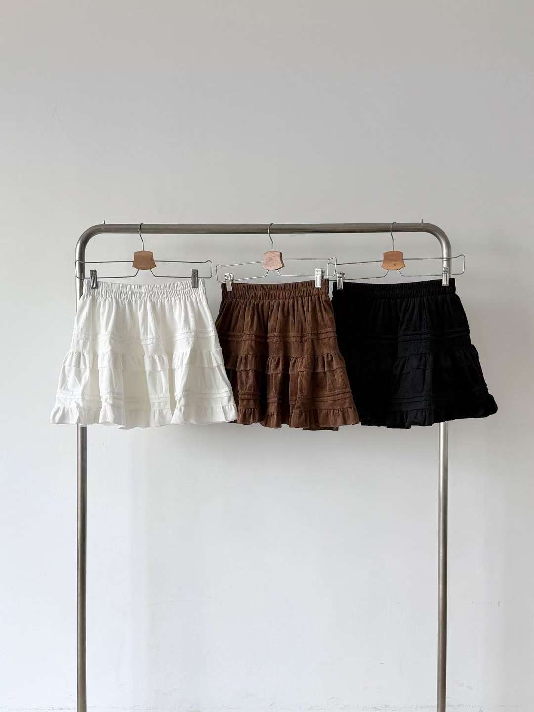 QUEENS MADE東大門㊣直郵女裝新款休閑推薦人氣時尚25秋冬短裙QUEENS MADE短裙圖色2左二色