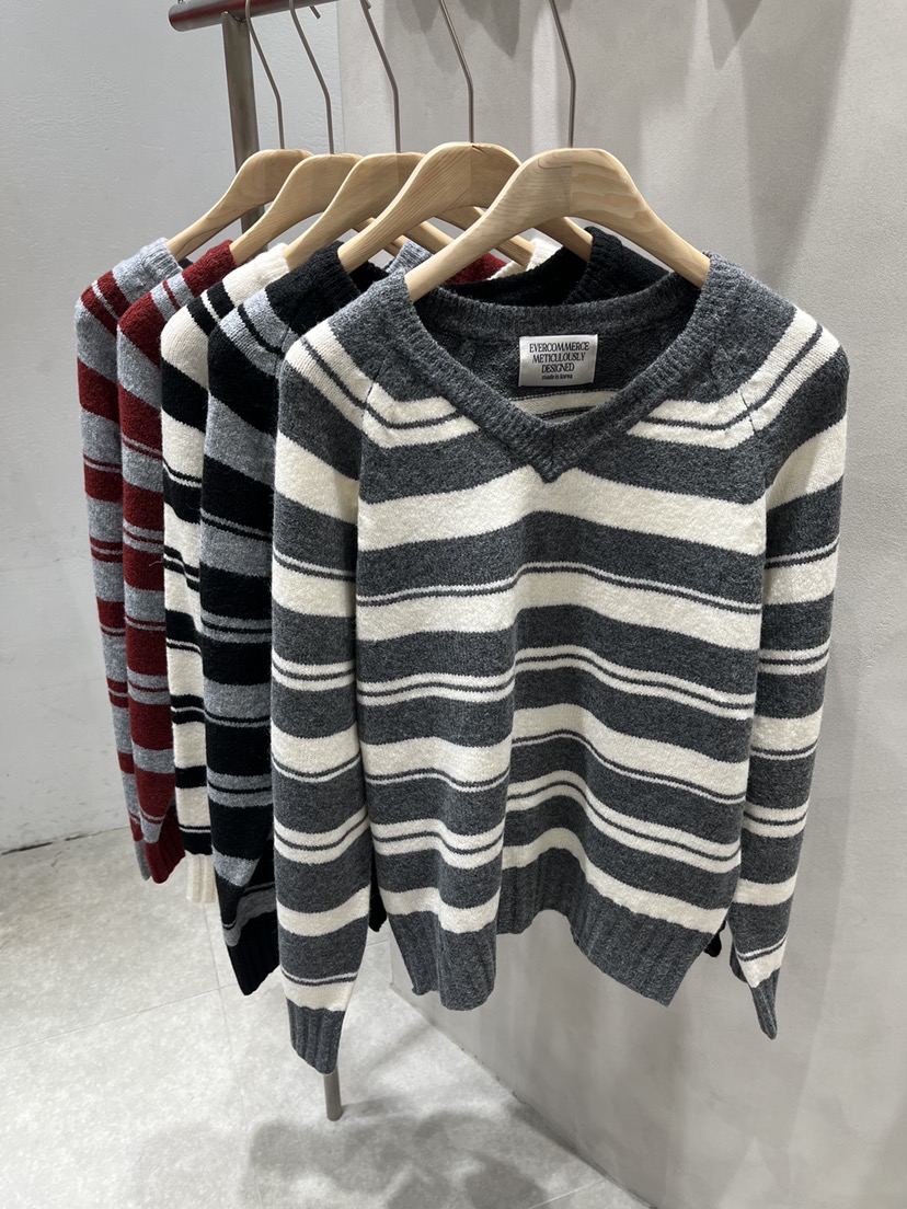 EVERCOMMERCE METICULOUSLY DESIGNED東大門㊣代購女士新款熱賣針織衫EVERCOMMERCE針織衫