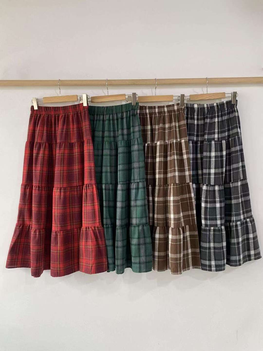 DKS08韓國直郵㊣女裝新品人氣25秋冬真品休閑推薦時尚職業長裙DKS08長裙圖色3左三色