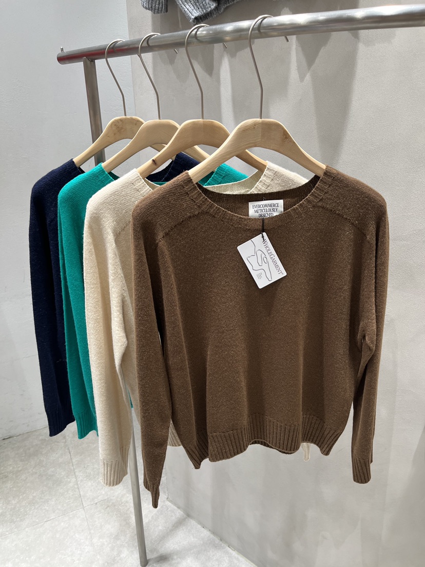 EVERCOMMERCE METICULOUSLY DESIGNED東大門㊣代購女裝新品時尚毛衣EVERCOMMERCE毛衣