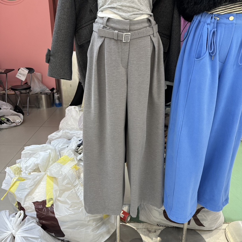 ROMANTIC NEWYORK韓國代購㊣女裝新品真品休閑休閑褲含腰帶ROMANTIC NEWYORK休閑褲圖色1