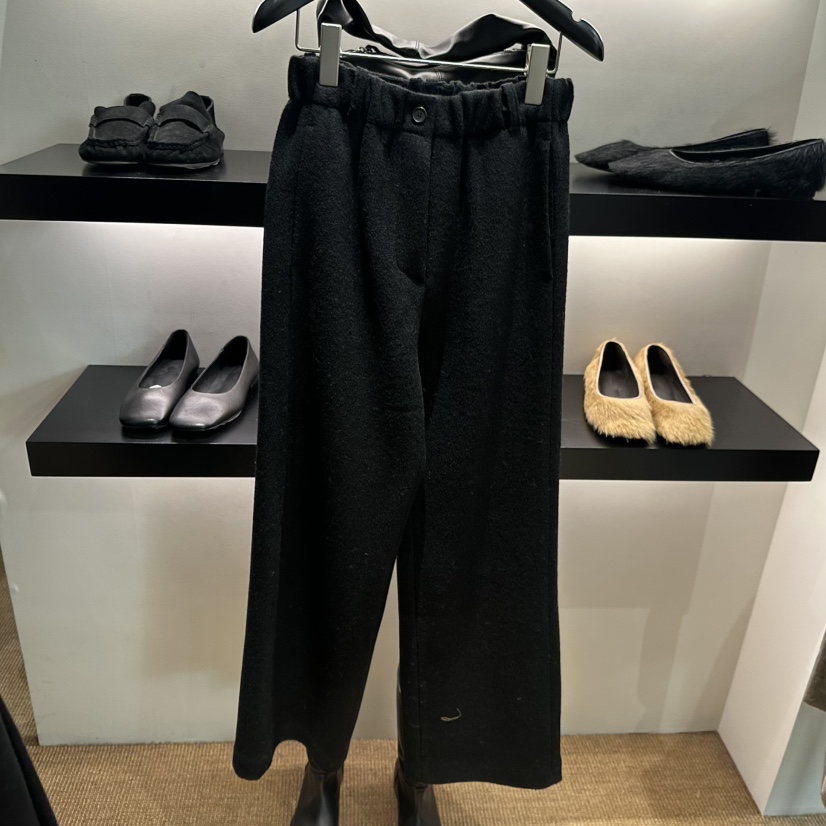 FEBRUARY 11東大門㊣實拍女裝新款休閑熱賣推薦人氣休閑褲FEBRUARY 11休閑褲圖色2