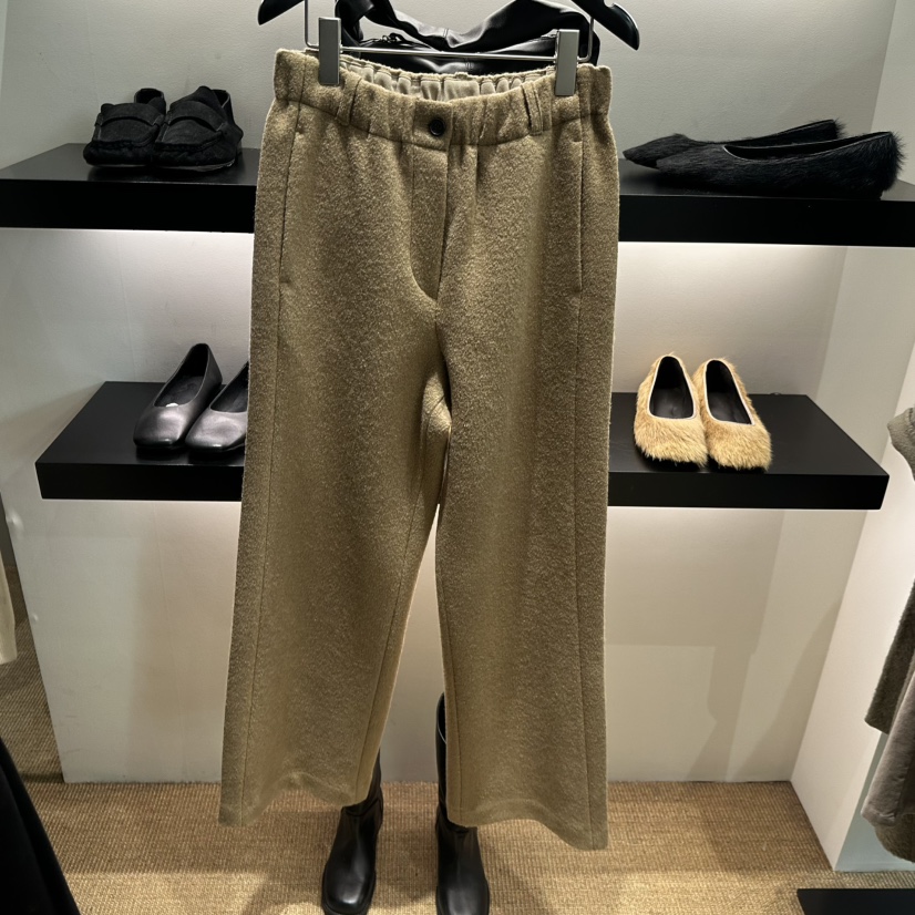 FEBRUARY 11東大門㊣實拍女裝新款休閑熱賣推薦人氣休閑褲FEBRUARY 11休閑褲圖色3