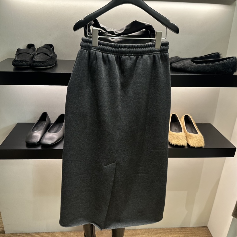 FEBRUARY 11東大門㊣代購女士新款休閑人氣25秋冬長裙加絨FEBRUARY 11長裙