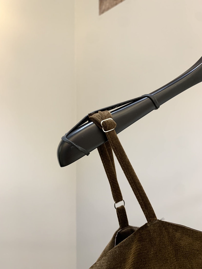 SOFTNESS韓國直郵㊣女士新品25秋冬人氣職業吊帶背心天鵝絨Softness/Cosmic吊帶/背心