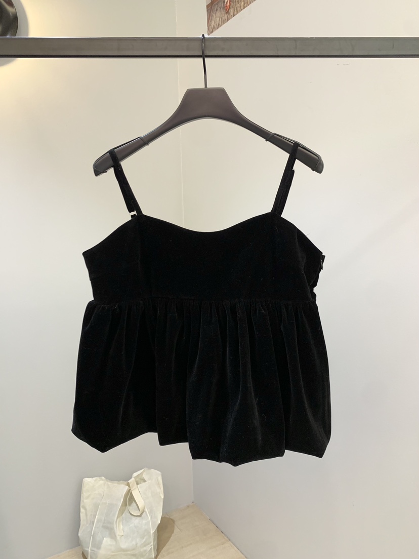 SOFTNESS韓國直郵㊣女士新品25秋冬人氣職業吊帶背心天鵝絨Softness/Cosmic吊帶/背心圖色2黑色
