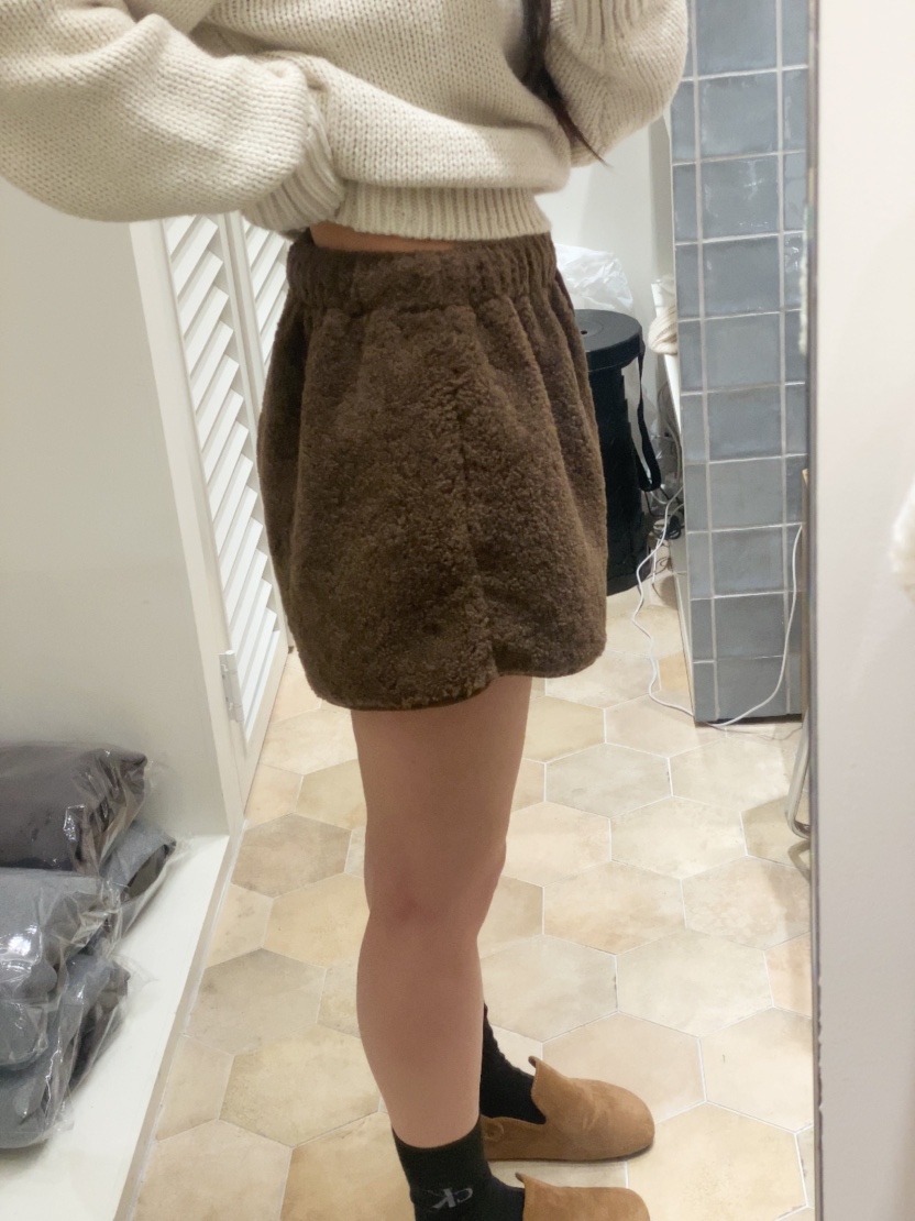 LOVE ROSIE韓國直郵㊣女士新品職業人氣真品推薦25秋冬短褲羊毛LOVE ROSIE短褲