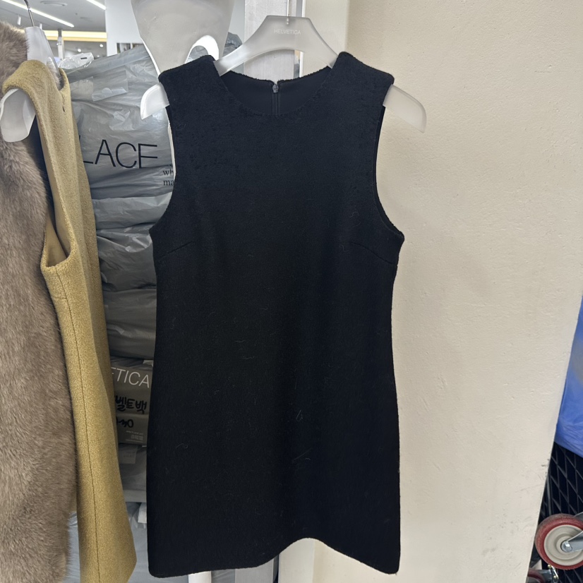 HELVETICA韓國代購㊣女士新品人氣25秋冬休閑真品連衣裙羊毛HELVETICA連衣裙圖色2