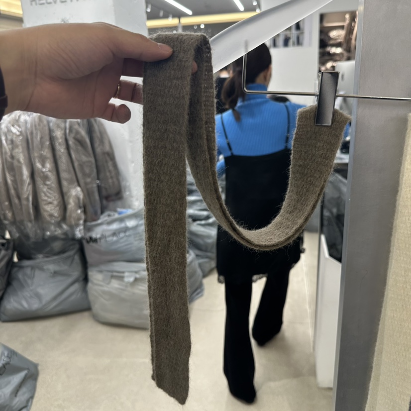 HELVETICA韓國直郵㊣女士新款人氣職業真品圍巾披肩羊駝圍巾HELVETICA圍巾/披肩圖色2