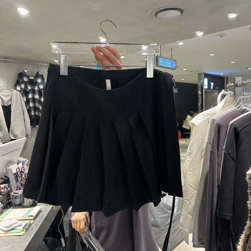 HERTZ-P韓國直郵㊣女裝新款25秋冬職業人氣真品熱賣短裙褶皺HERTZ-P短裙圖色2黑色