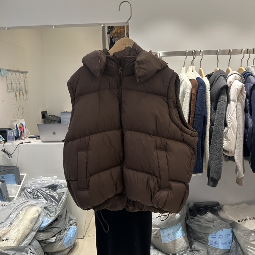 RICH SISTER東大門㊣實拍女裝新品時尚職業推薦人氣馬甲鴨絨RICH SISTER馬甲圖色2