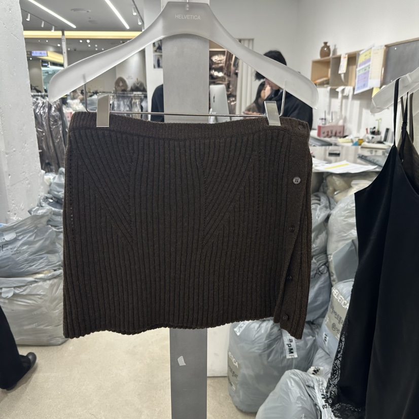 HELVETICA東大門㊣實拍女士新品時尚推薦休閑職業人氣25秋冬短裙HELVETICA短裙圖色1棕色