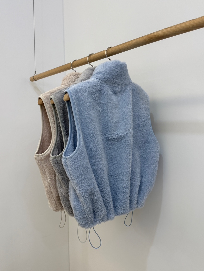 BY CHAPTER東大門㊣實拍女裝新品熱賣人氣推薦時尚25秋冬馬甲BY Chapter馬甲