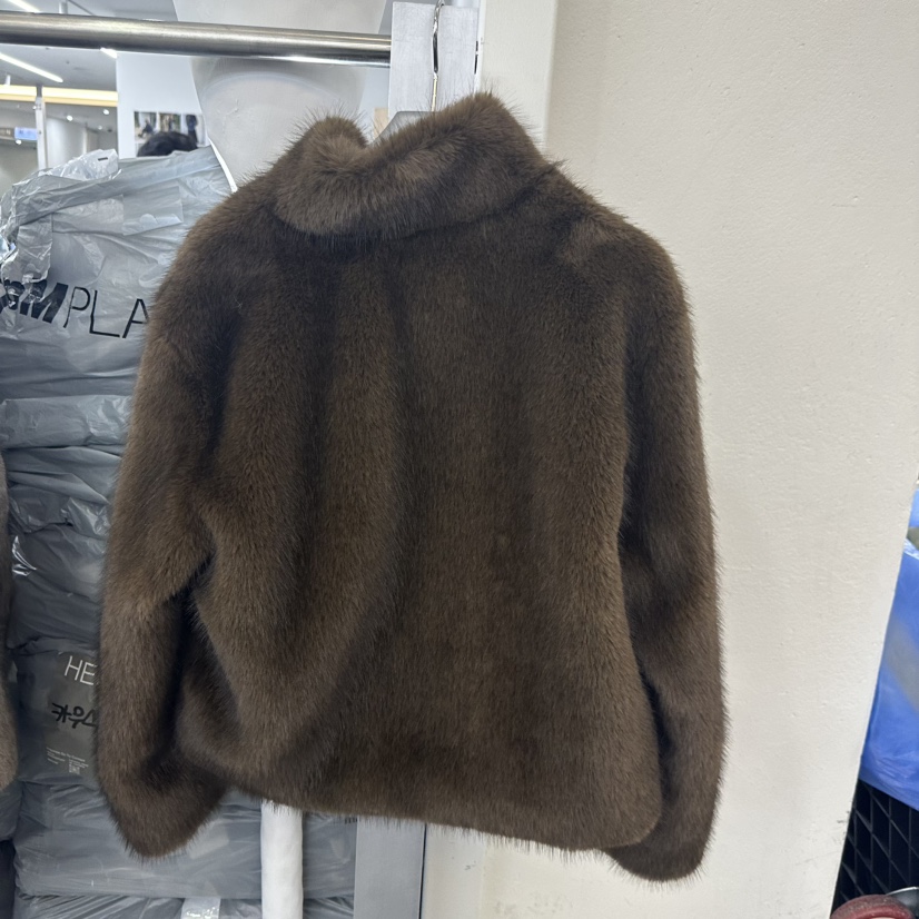 HELVETICA韓國代購㊣女士新款真品推薦短款大衣毛絨拉鏈高領HELVETICA短款大衣