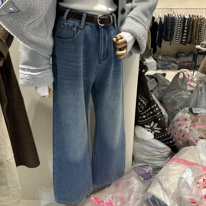 CREME BRULEE韓國代購㊣女裝新款人氣推薦熱賣牛仔褲不含腰帶CREME BRULEE/DH牛仔褲圖色1淺藍色