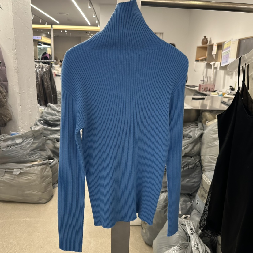 HELVETICA東大門㊣直郵女士新品25秋冬時尚人氣休閑推薦針織衫HELVETICA針織衫