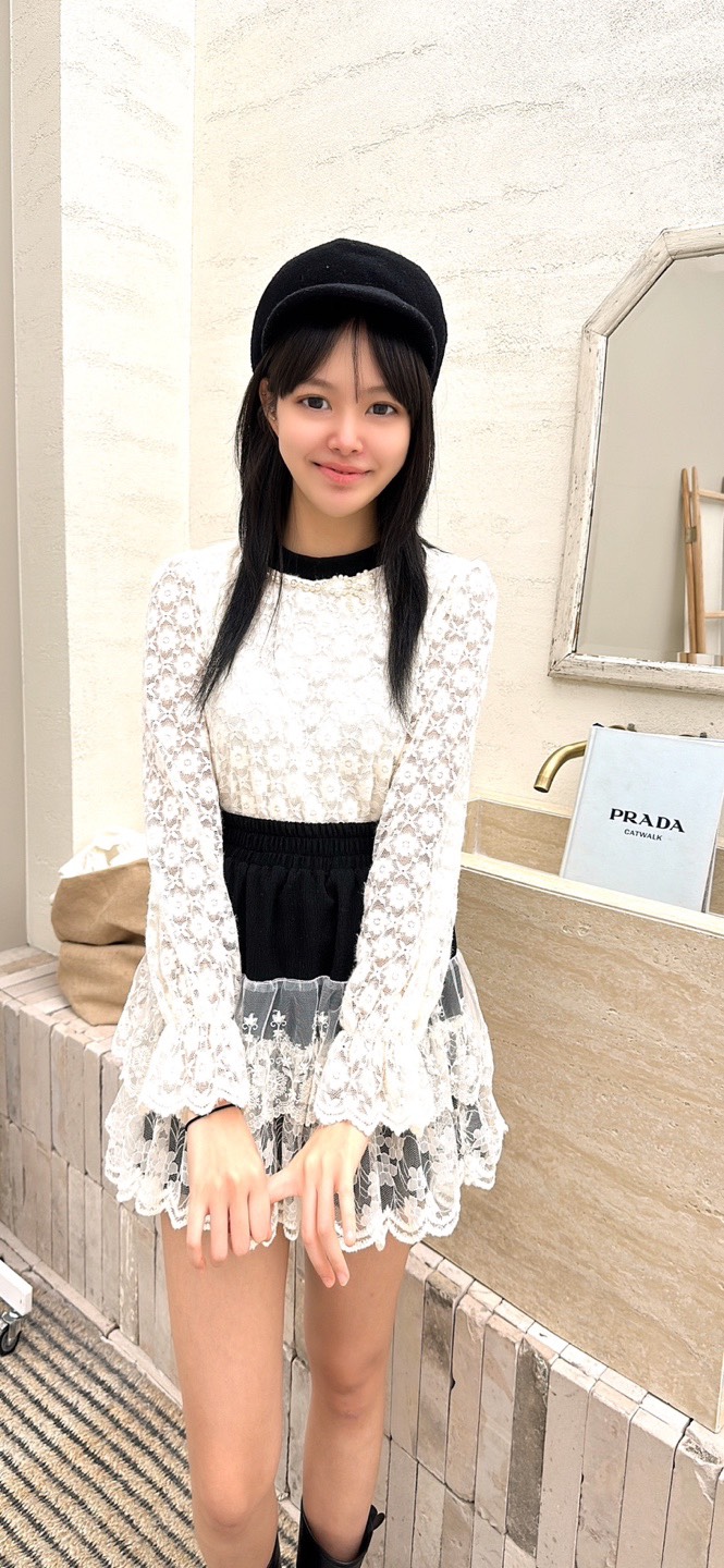 YARD東大門㊣直郵女裝新款休閑熱賣推薦25秋冬人氣襯衫蕾絲衫YARD襯衫/蕾絲衫