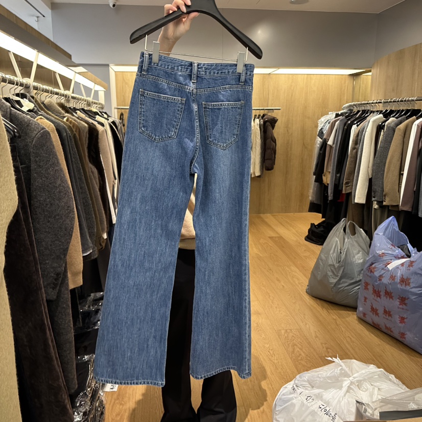 LEFANCY東大門㊣直郵女士新款25秋冬熱賣時尚推薦職業牛仔褲LEFANCY牛仔褲