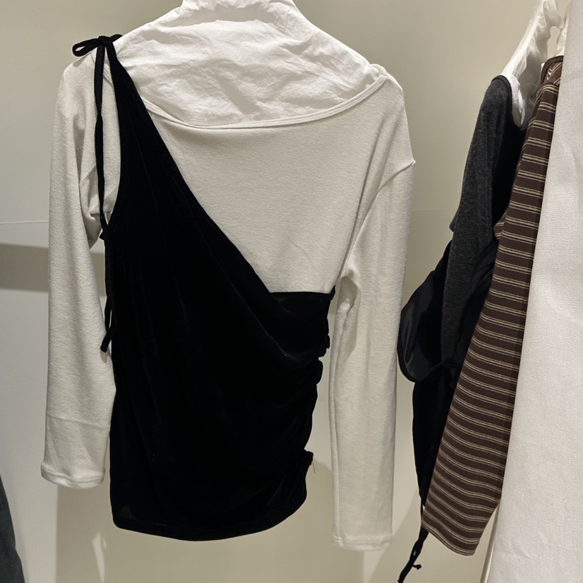 LOVE YOU SO MUCH/MORE THAN YESTERDAY韓國代購㊣女裝新款休閑長袖T恤假兩件LYSM/MORE THAN YESTERDAY長袖T恤