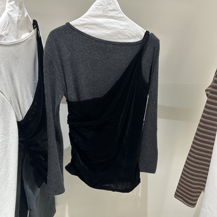 LOVE YOU SO MUCH/MORE THAN YESTERDAY韓國代購㊣女裝新款休閑長袖T恤假兩件LYSM/MORE THAN YESTERDAY長袖T恤圖色1