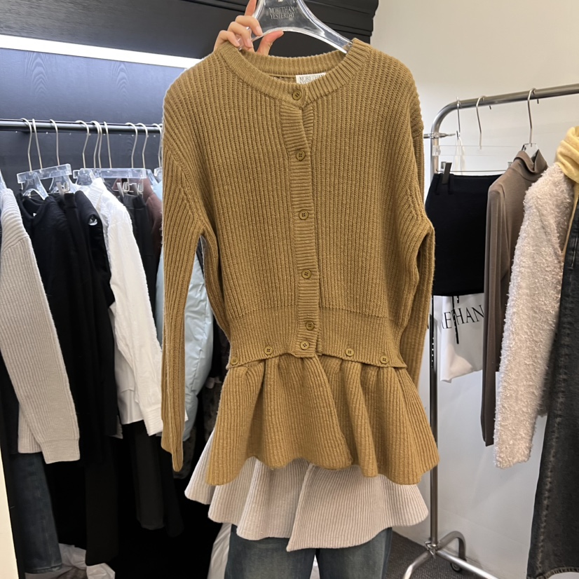 MORE THAN YESTERDAY/LOVE YOU SO MUCH韓國代購㊣女裝新款25秋冬針織衫LYSM/MORE THAN YESTERDAY針織衫圖色2