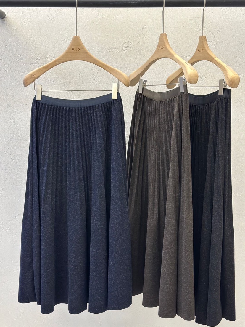 AUTUMN BEIGE-Q東大門㊣實拍女裝新品25秋冬半身裙中短裙褶裥A.b/AUTUMN BEIGE半身裙/中短裙