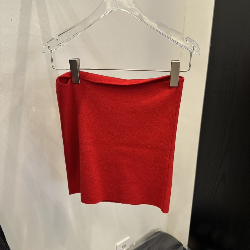 POUCH東大門㊣實拍女裝新品時尚真品推薦職業25秋冬吊帶背心POUCH吊帶/背心