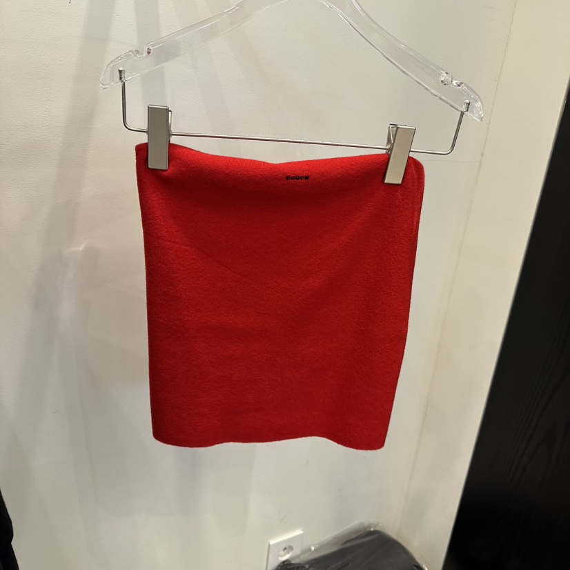 POUCH東大門㊣實拍女裝新品時尚真品推薦職業25秋冬吊帶背心POUCH吊帶/背心圖色1