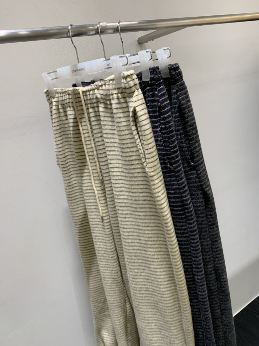 LOVE MOMENT東大門㊣實拍女裝新款真品熱賣推薦人氣休閑褲LOVE MOMENT休閑褲