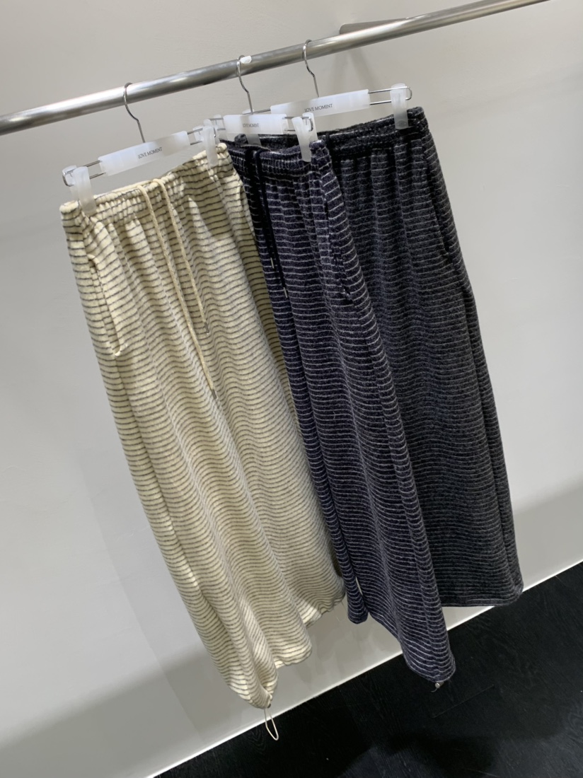 LOVE MOMENT東大門㊣實拍女裝新款真品熱賣推薦人氣休閑褲LOVE MOMENT休閑褲