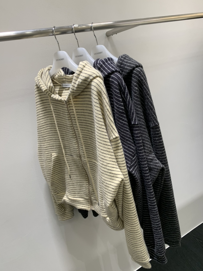 LOVE MOMENT東大門㊣實拍女裝新品時尚25秋冬針織衫連帽拉鏈衫LOVE MOMENT針織衫