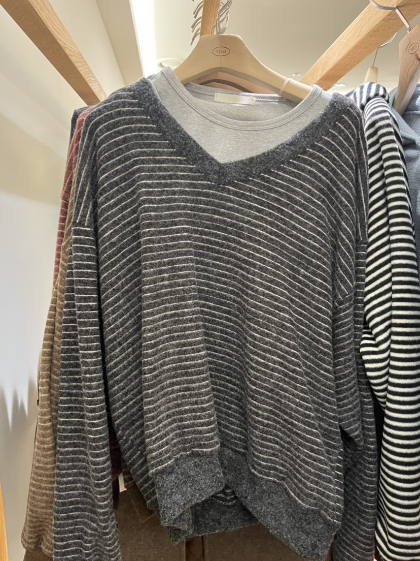 TIZZI韓國代購㊣女裝新品時尚25秋冬推薦人氣職業真品針織衫TIZZI針織衫圖色2