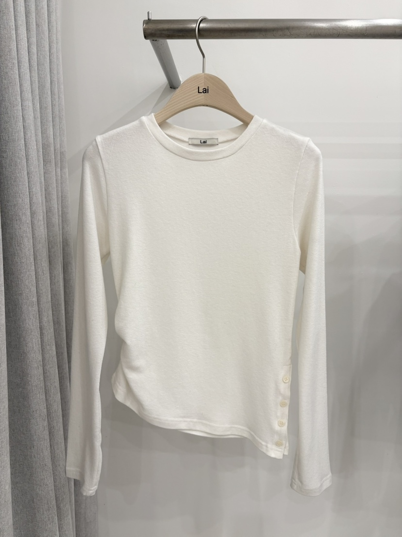 LAI東大門㊣直郵女士新款熱賣職業休閑真品長袖T恤褶皺紐扣Lai長袖T恤圖色1