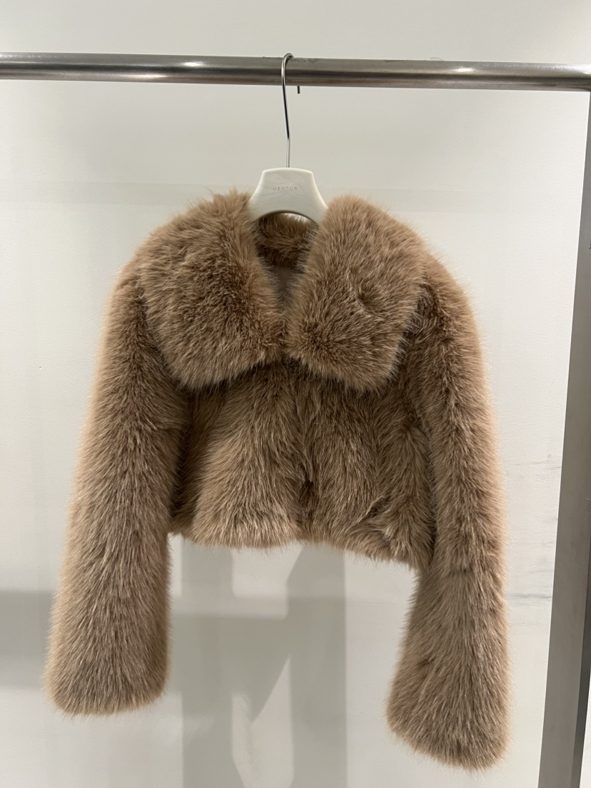 MENTOR東大門㊣直郵女裝新品25秋冬推薦短款大衣生態毛毛皮MENTOR短款大衣圖色1