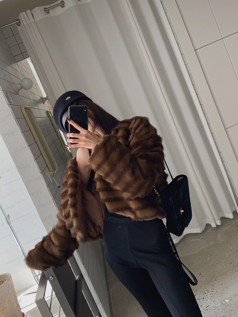 VERANDA東大門㊣實拍女裝新款真品推薦休閑時尚夾克含圍巾毛皮VERANDA夾克