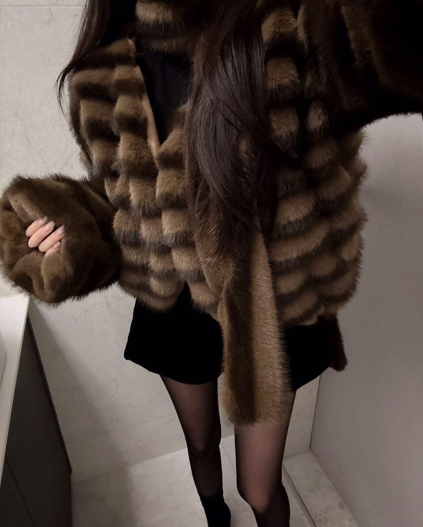 VERANDA東大門㊣實拍女裝新款真品推薦休閑時尚夾克含圍巾毛皮VERANDA夾克