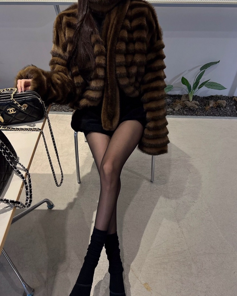 VERANDA東大門㊣實拍女裝新款真品推薦休閑時尚夾克含圍巾毛皮VERANDA夾克