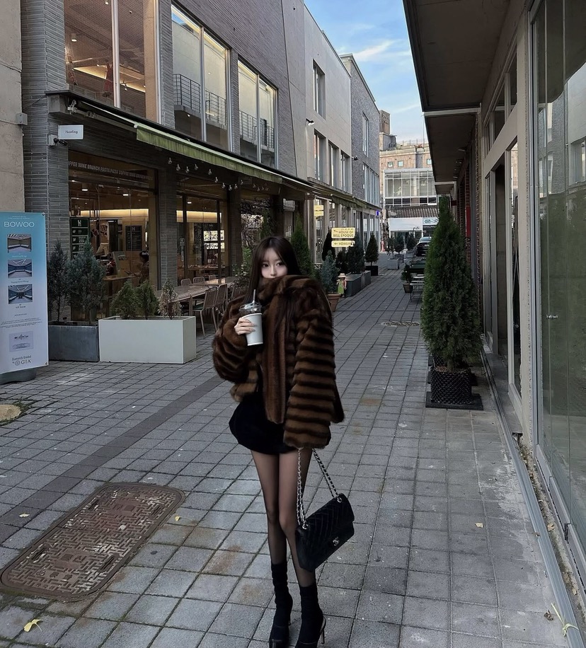 VERANDA東大門㊣實拍女裝新款真品推薦休閑時尚夾克含圍巾毛皮VERANDA夾克