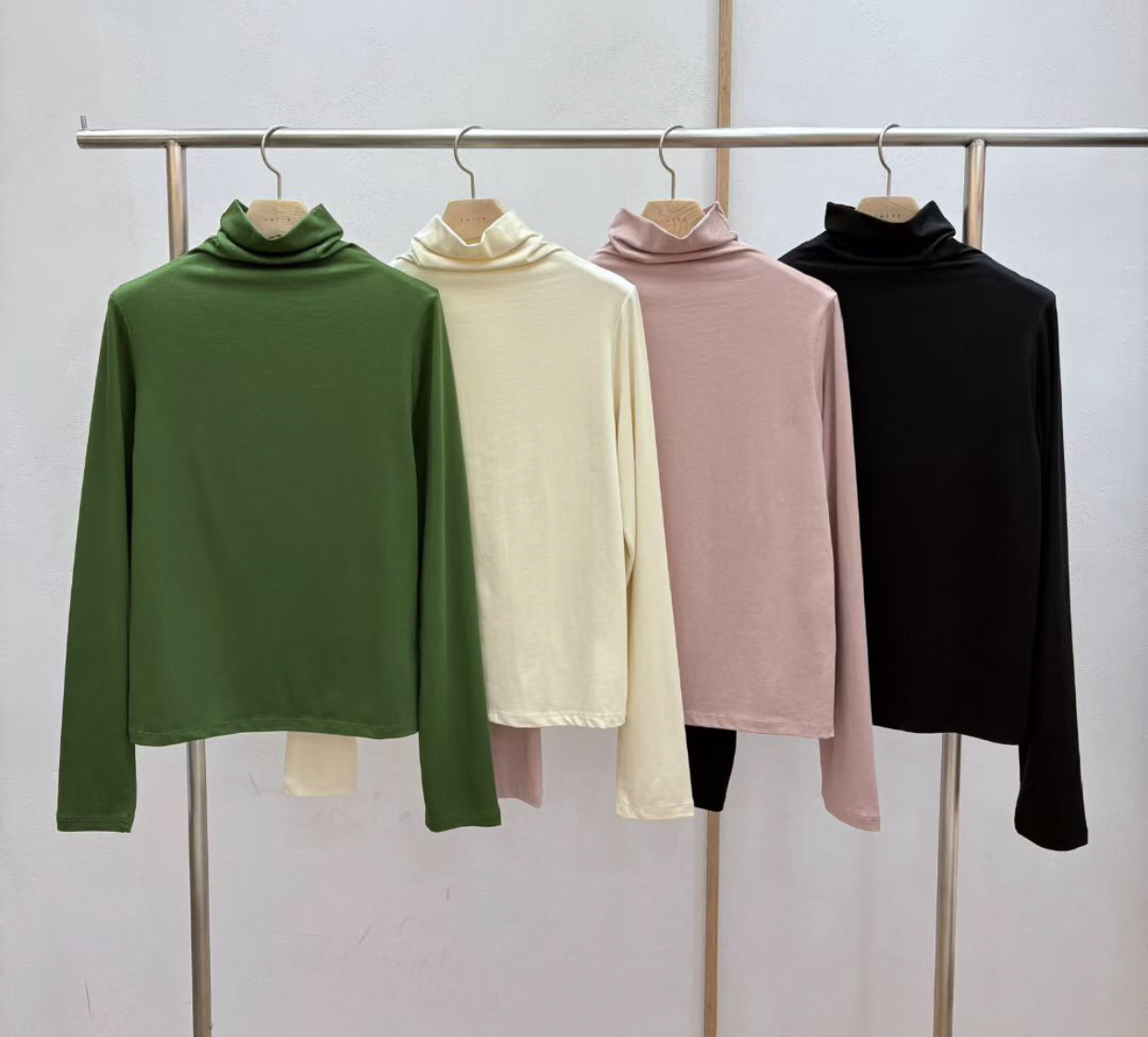 LATTE東大門㊣直郵女士新款職業25秋冬休閑人氣真品長袖T恤LATTE長袖T恤圖色4左四色