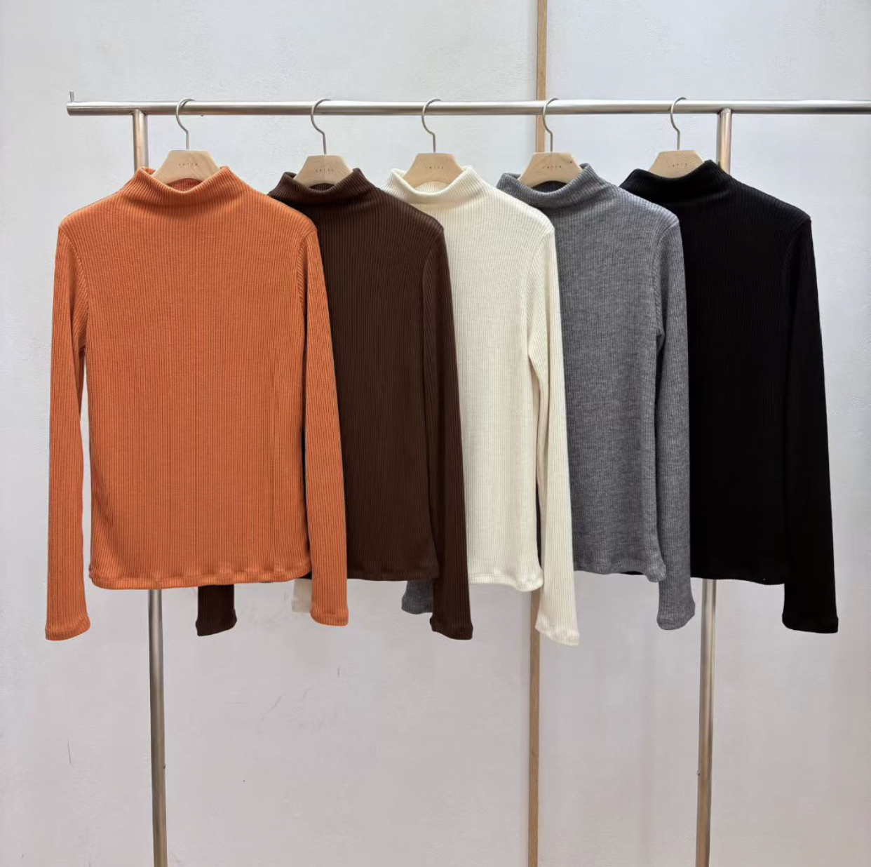 LATTE韓國直郵㊣女裝新款真品職業休閑25秋冬推薦時尚針織衫LATTE針織衫圖色2左二色