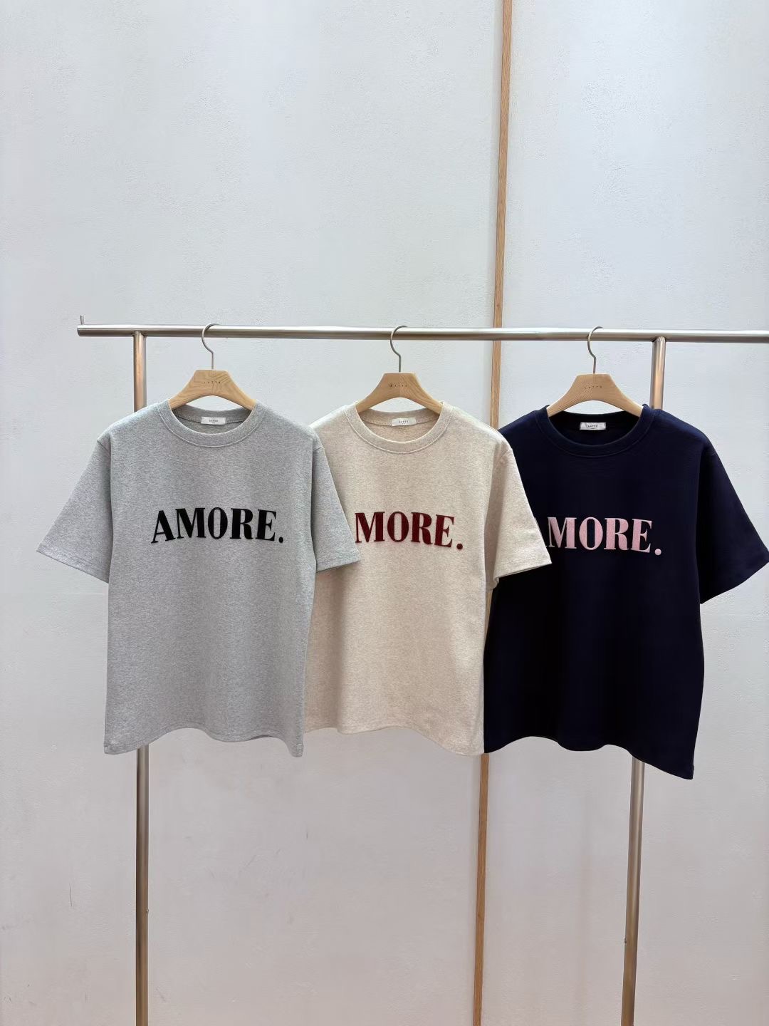 LATTE東大門㊣直郵女裝新品熱賣25秋冬職業人氣推薦休閑T恤LATTET恤圖色2左二色