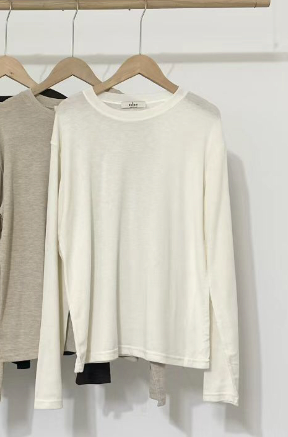 OBE東大門㊣實拍女裝新款推薦時尚熱賣25秋冬職業人氣長袖T恤OBE長袖T恤圖色4