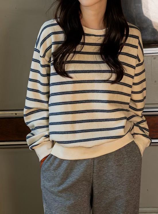 LATTE東大門㊣代購女裝新品25秋冬推薦職業真品人氣衛衣羊皮LATTE衛衣圖色2