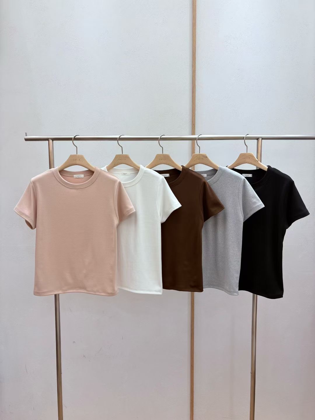 LATTE東大門㊣實拍女士新款真品推薦人氣休閑熱賣時尚職業T恤LATTET恤圖色5左五色