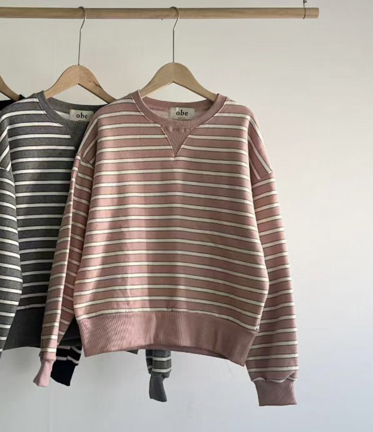 OBE東大門㊣實拍女士新款職業時尚人氣推薦25秋冬休閑熱賣衛衣OBE衛衣圖色3