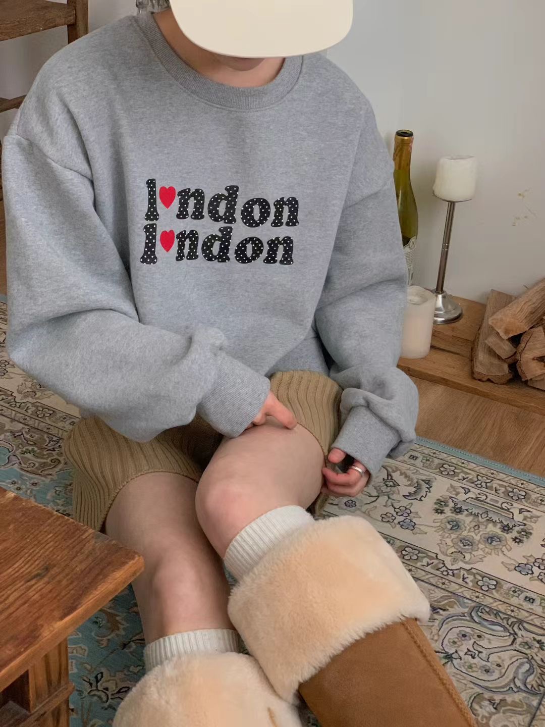 OBE東大門㊣代購女裝新品推薦人氣熱賣時尚職業25秋冬真品衛衣OBE衛衣圖色2