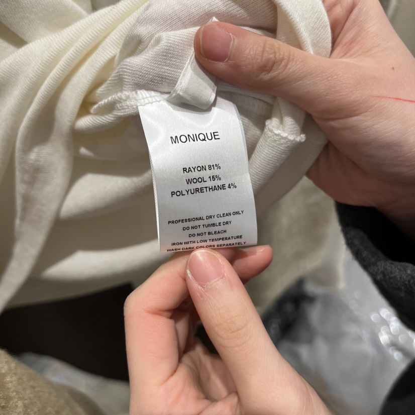 MONIQUE東大門㊣實拍女裝新品真品時尚推薦熱賣25秋冬長袖T恤MONIQUE長袖T恤