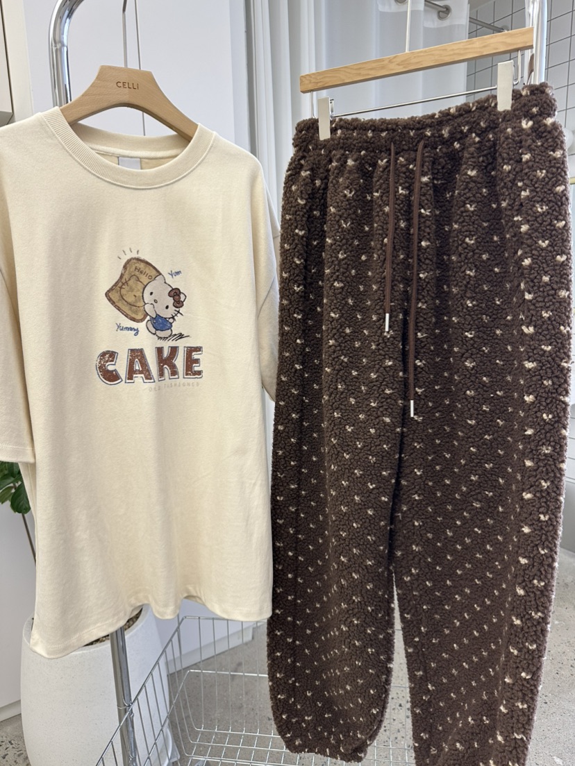 CELLI韓國代購㊣女裝新款熱賣職業人氣真品休閑時尚推薦T恤CELLIT恤