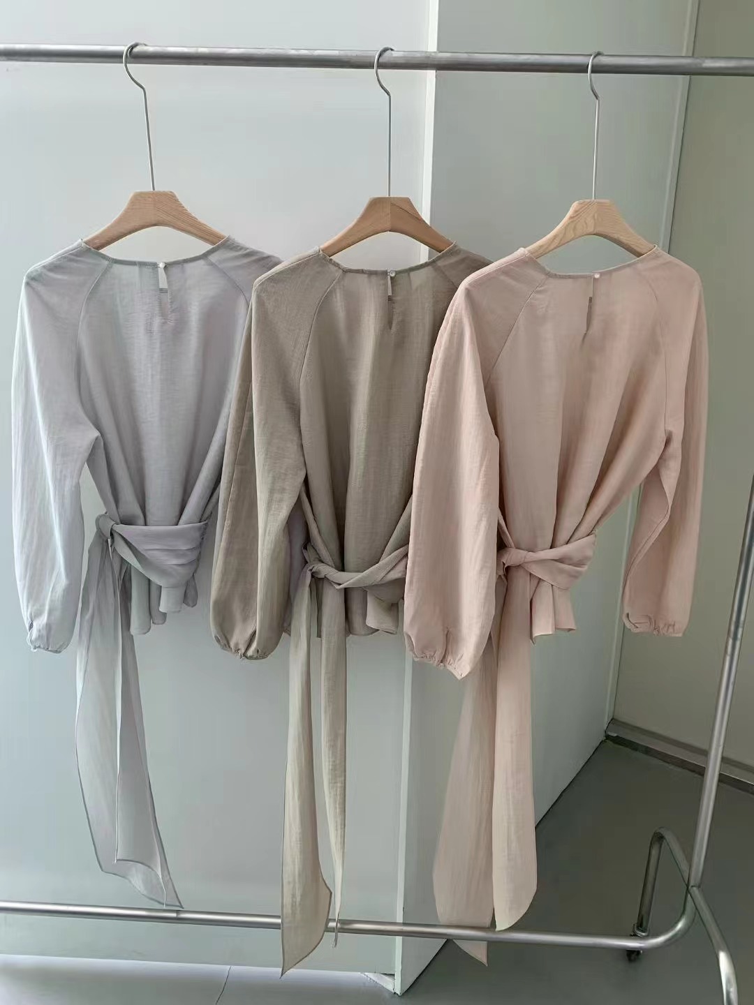 PYT-ot韓國代購㊣女士新品休閑職業推薦人氣襯衫蕾絲衫含腰帶pretty young thing襯衫/蕾絲衫